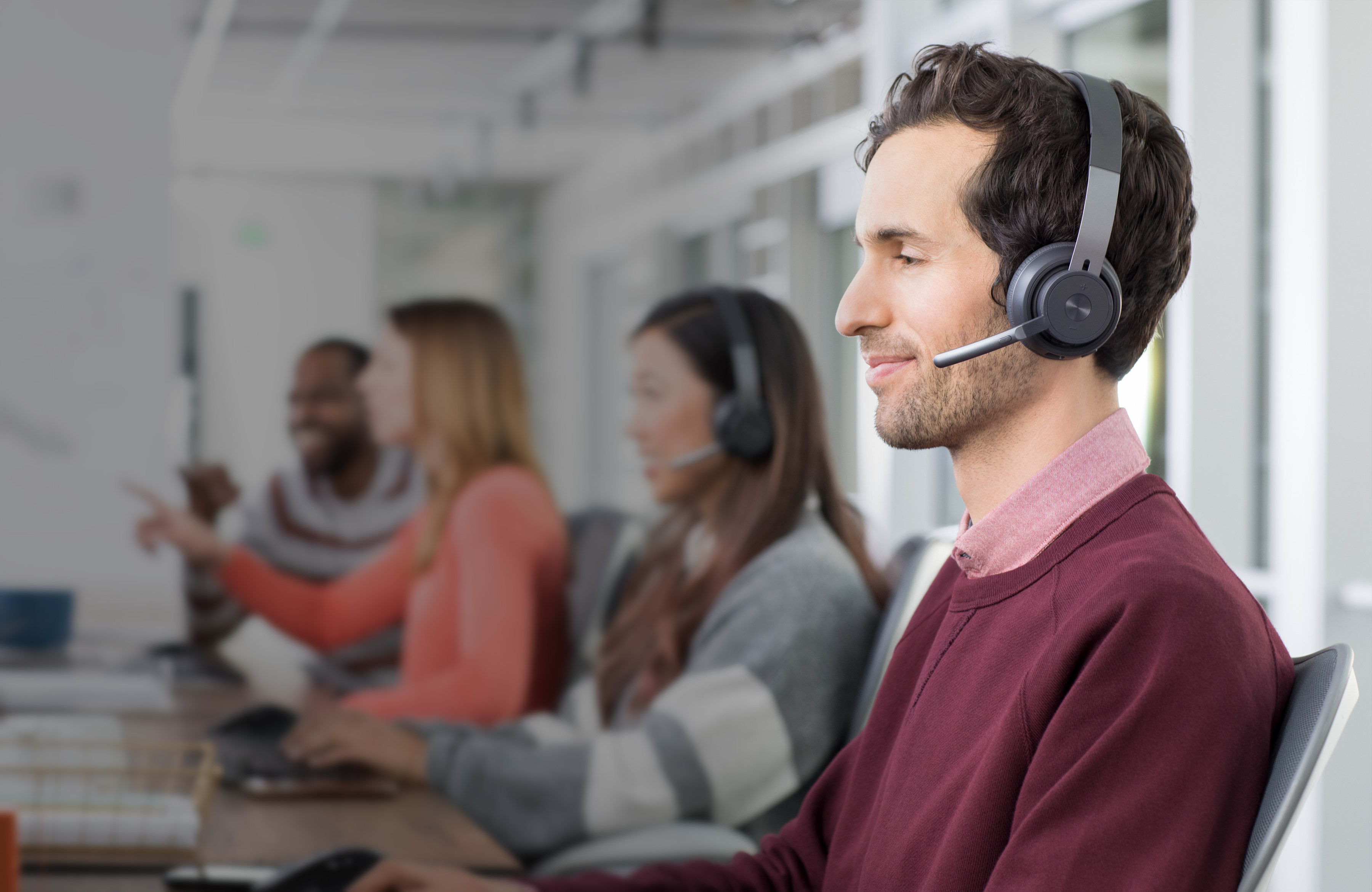 Belaidės universalios ausinės Logitech Zone, su mikrofonu, MSFT, Juodos aprašymas - Prekės nuotrauka