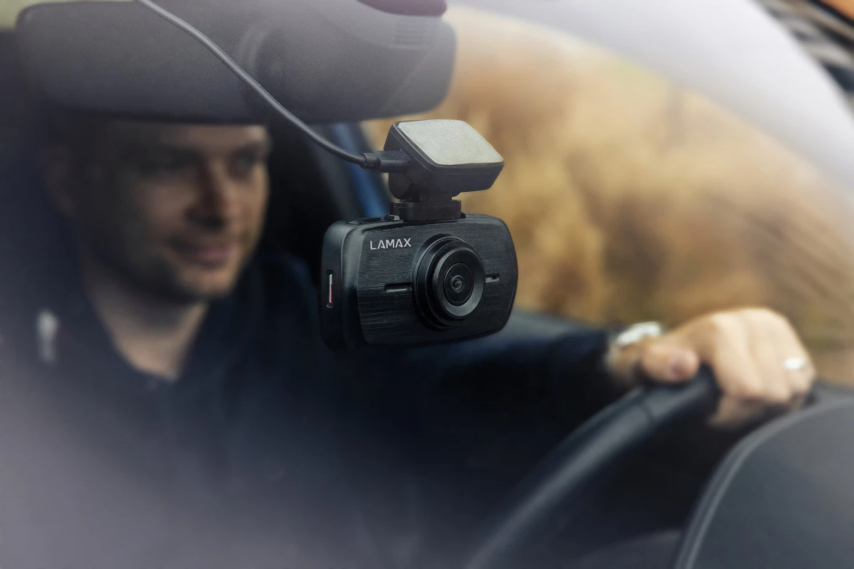Wideorejestrator Lamax C11 GPS 4K aprašymas - Prekės nuotrauka Wideorejestrator Lamax C11 GPS 4K aprašymas - Prekės nuotrauka