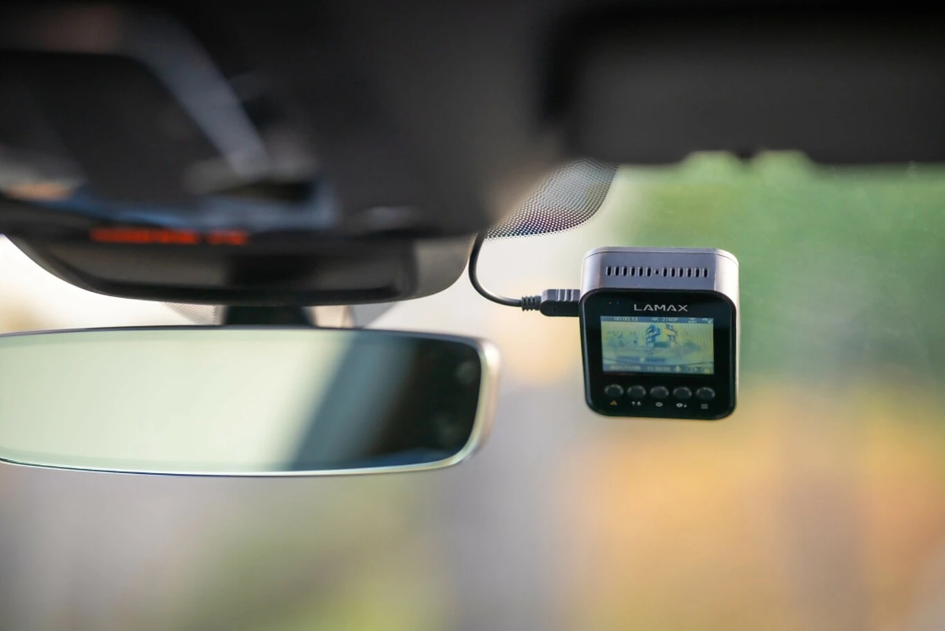 LAMAX F10 GPS 4K aprašymas - Prekės nuotrauka