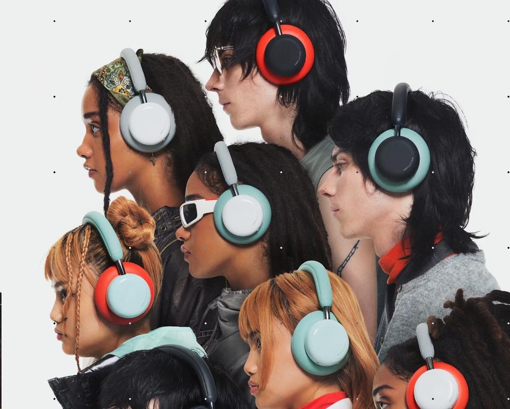 BAZAR - Nothing Headphone Pro Light Žalias, EU - poškozený obal aprašymas - Prekės nuotrauka BAZAR - Nothing Headphone Pro Light Žalias, EU - poškozený obal aprašymas - Prekės nuotrauka