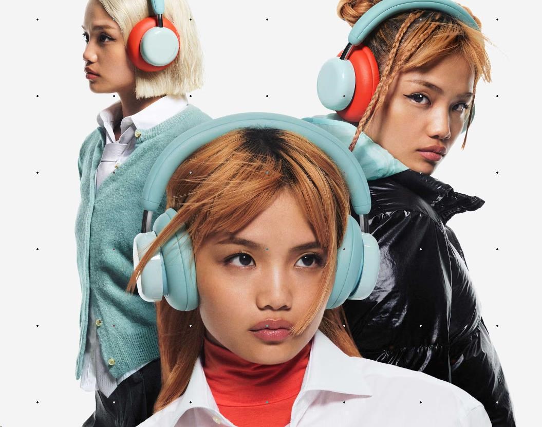 BAZAR - Nothing Headphone Pro Light Žalias, EU - poškozený obal aprašymas - Prekės nuotrauka BAZAR - Nothing Headphone Pro Light Žalias, EU - poškozený obal aprašymas - Prekės nuotrauka