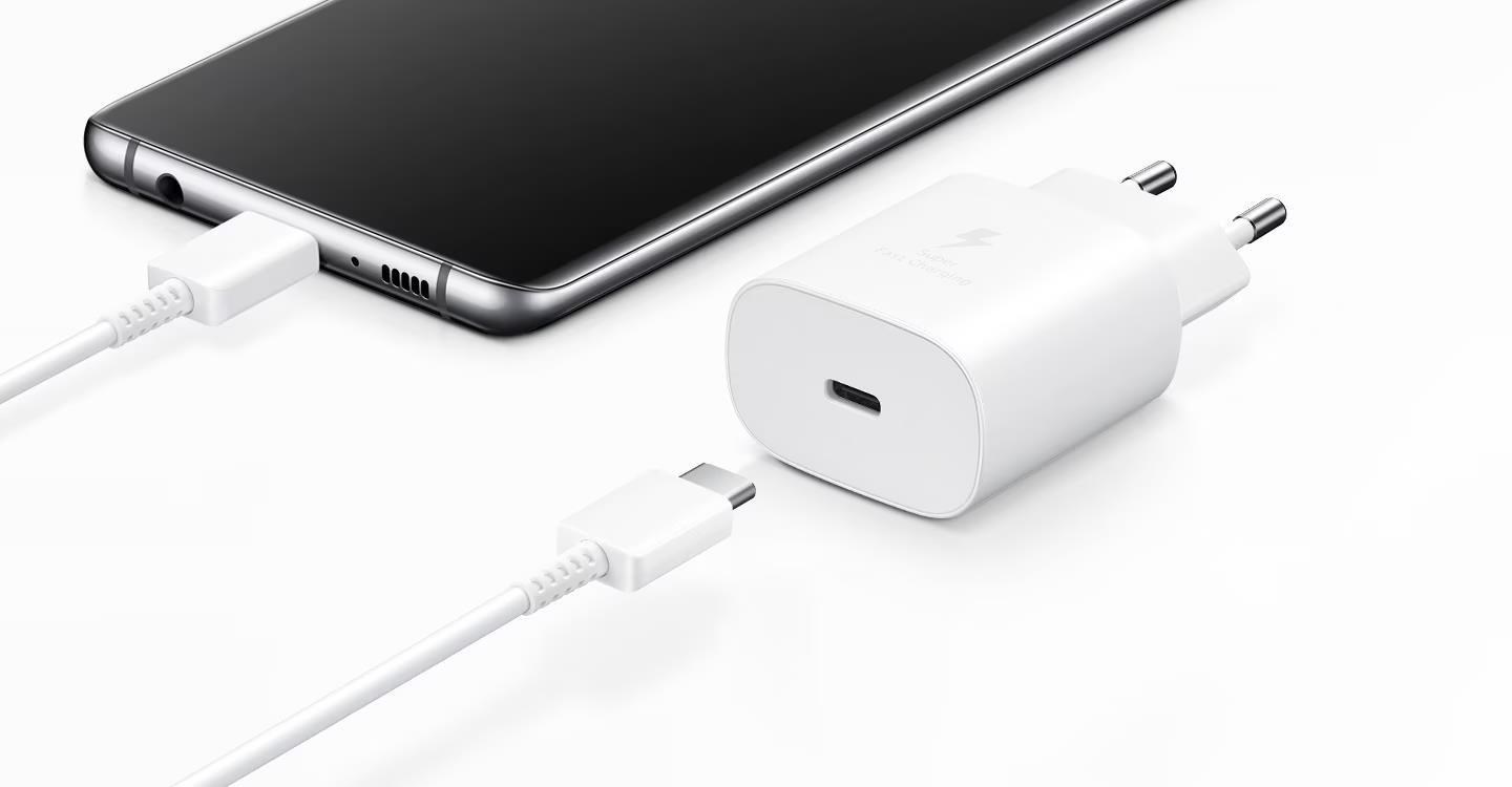 Power adapter Samsung EP-TA800 - fast charging, baltas, EU aprašymas - Prekės nuotrauka