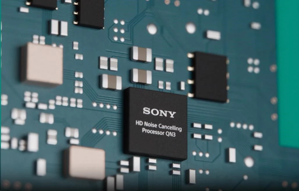 Ausinės Sony WH-1000XM6 mėlyna (WH1000XM6L.CE7/EU) aprašymas - Prekės nuotrauka