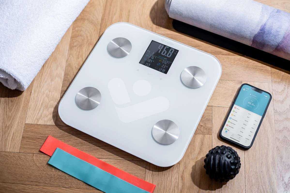 Svarstyklės TrueLife FitShape S6 BT – Bioelektrinės varžos „Bluetooth“ skalė – balta aprašymas - Prekės nuotrauka