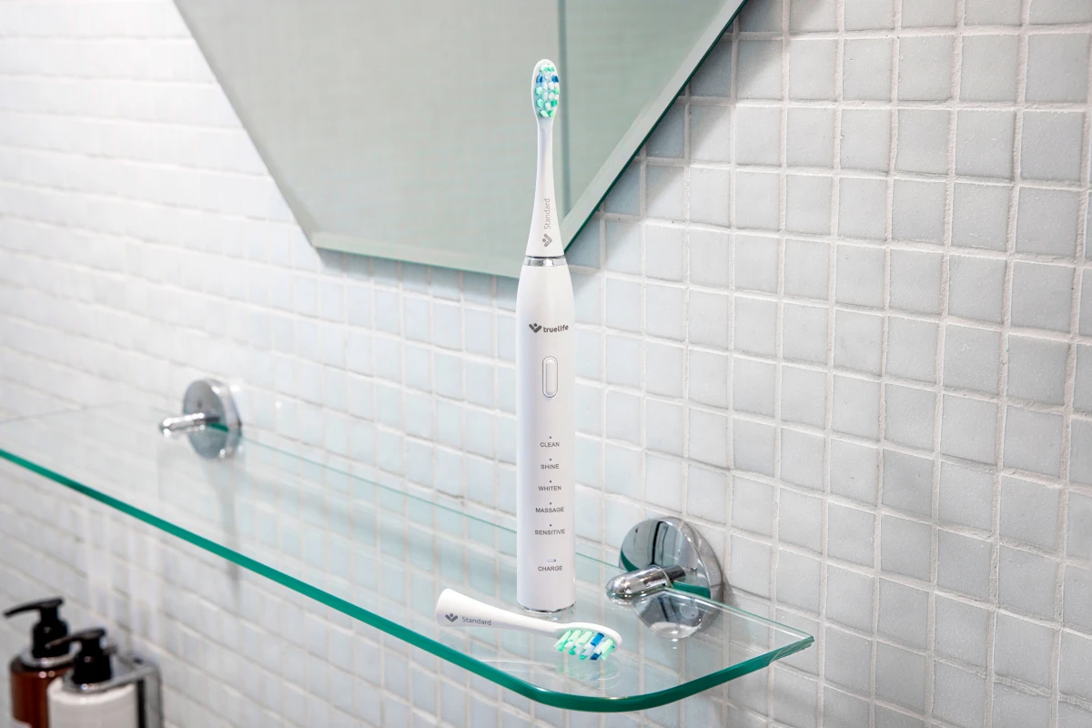 TrueLife SonicBrush Clean30 Baltas Adult Oscillating dantų šepetėlis aprašymas - Prekės nuotrauka TrueLife SonicBrush Clean30 Baltas Adult Oscillating dantų šepetėlis aprašymas - Prekės nuotrauka