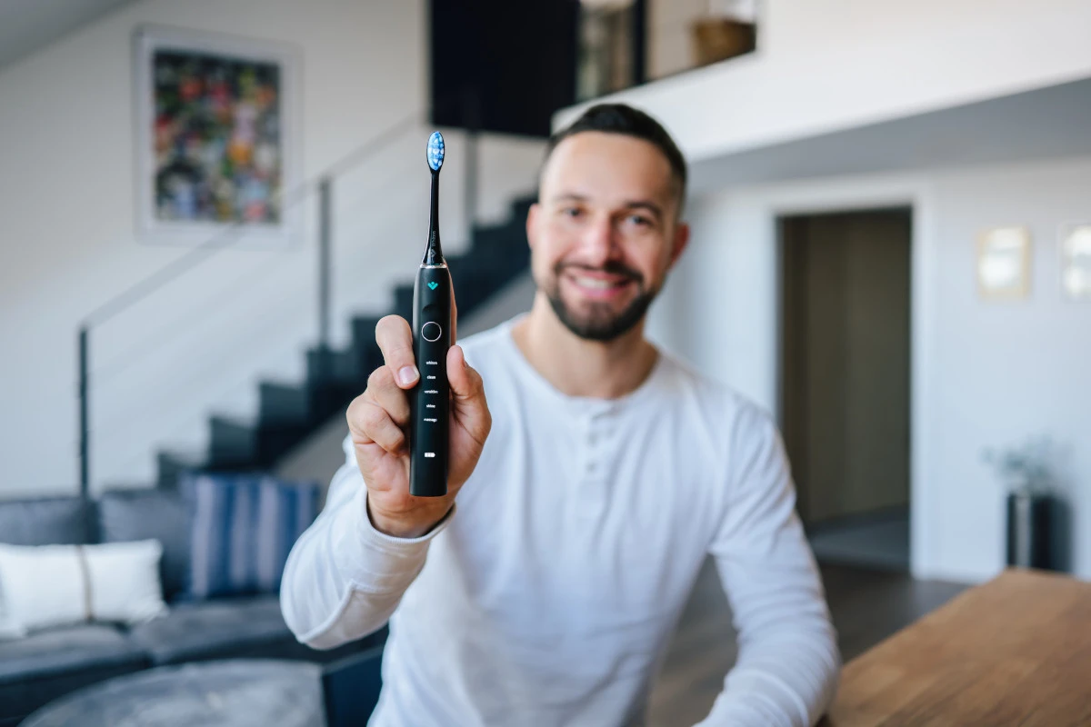 Dantų šepetėlis „TrueLife SonicBrush Clean70 UV Duo“ aprašymas - Prekės nuotrauka