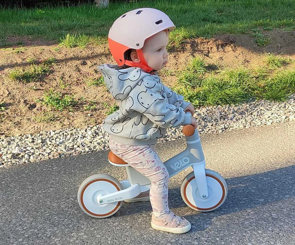 Balansinis dviratukas šviesiai žalias plastikinis vaikams Milly Mally
