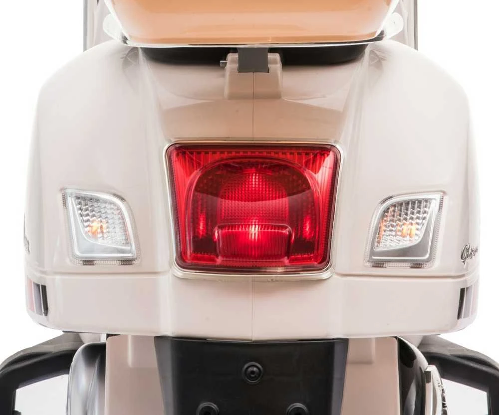 Elektrinis paspirtukas Milly Mally Vespa GTS Super Baltas