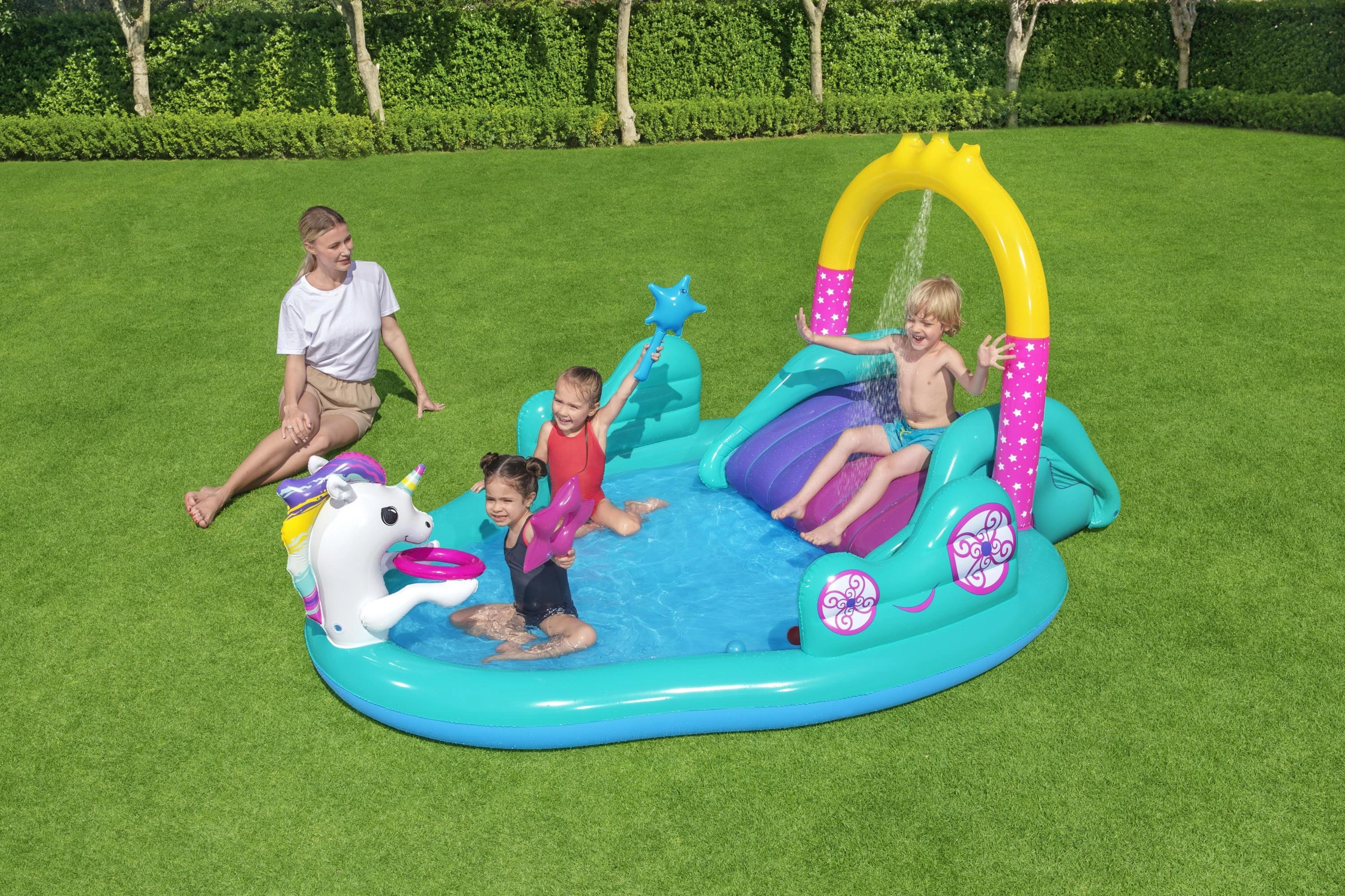 Bestway 53097 pripučiama žaidimų aikštelė - baseinas Vienaragis