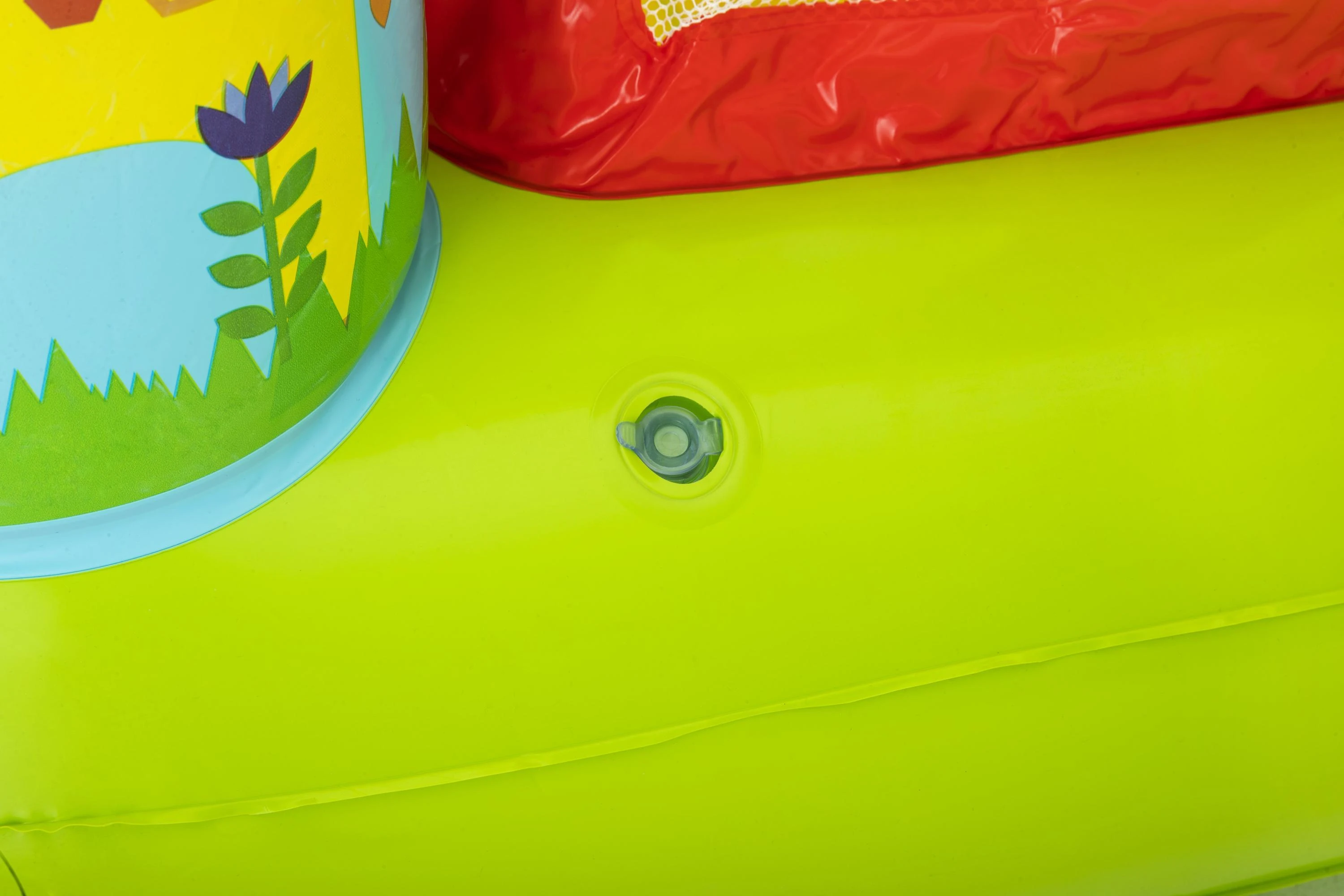BESTWAY Fisher-Price pripučiamas batutas, 1.75m x 1.73m x 1.35m, 93553