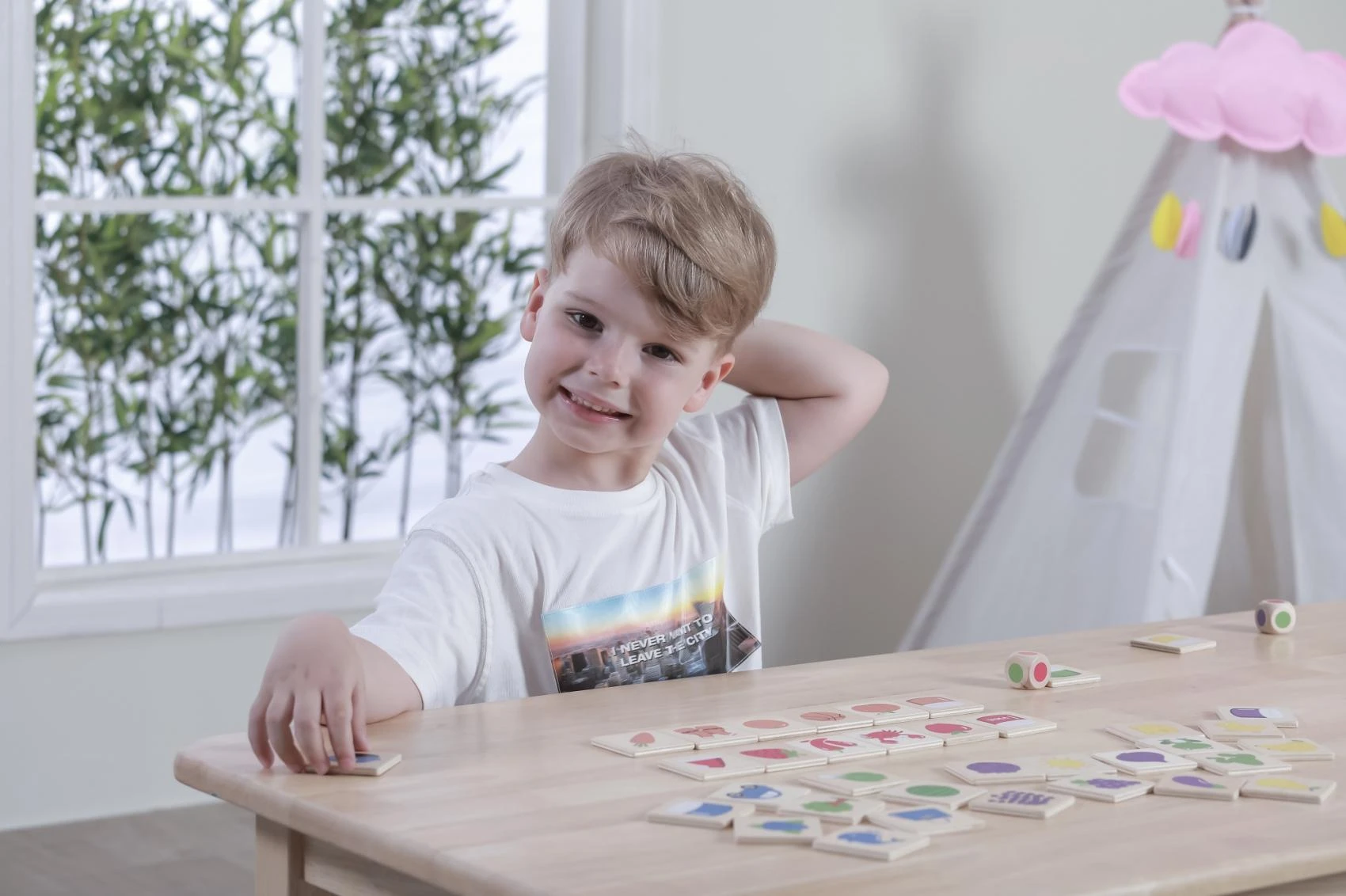 VIGA Medinė edukacinė dėlionė Spalvų ir formų atpažinimui 38 vnt. Montessori