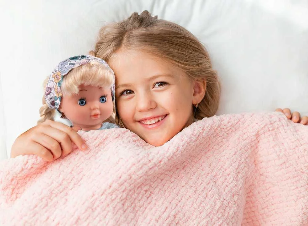 Malplay Lėlė BELLA su plaukų šepečiu ir kreditine kortele, 28 cm