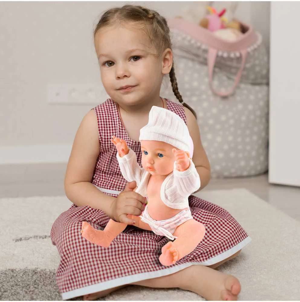 Malplay Lėlė kūdikis skirtas maudynėms su kepurėle Uoga, 32 cm