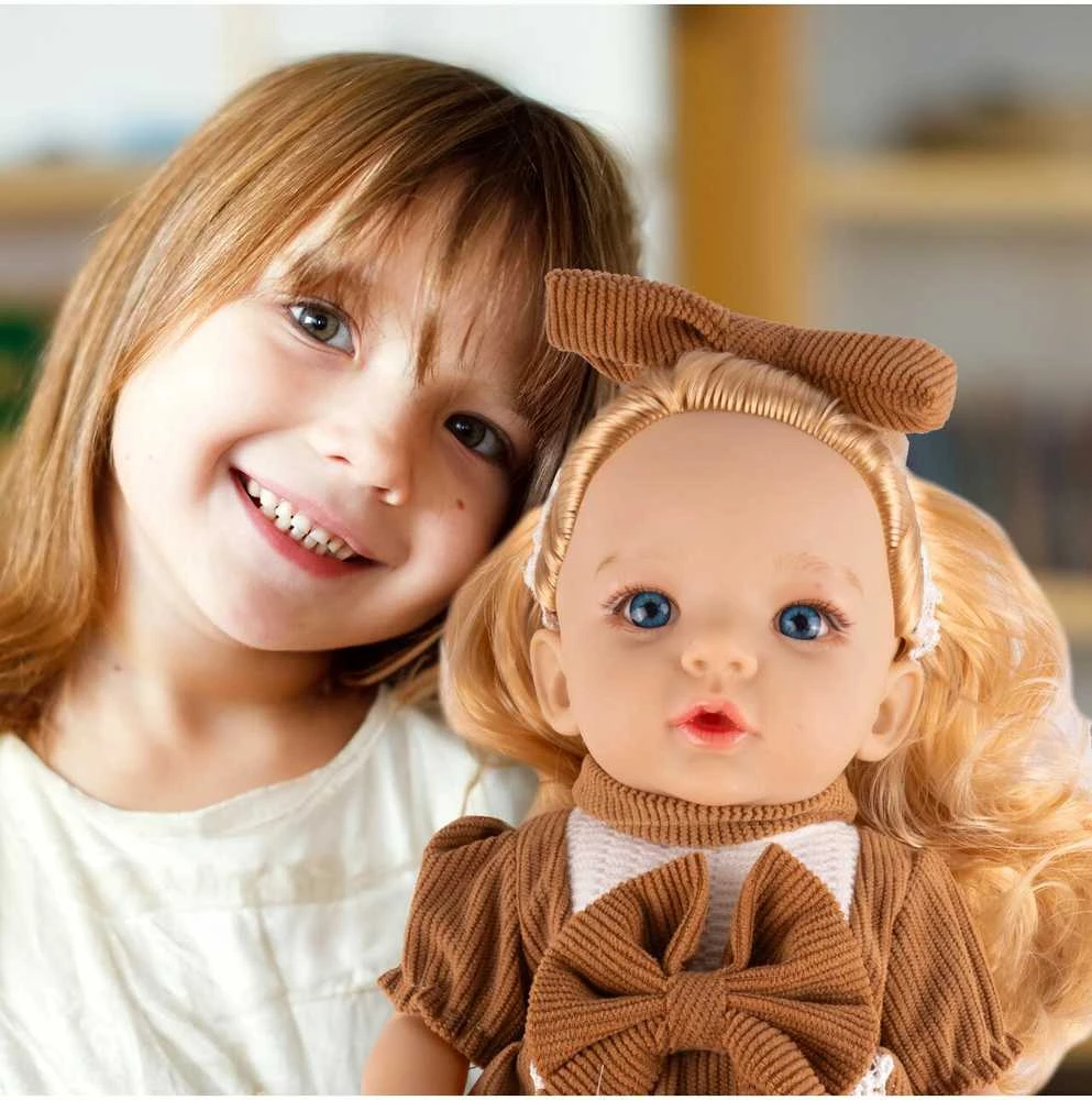 Malplay Lėlė su šukuojamais šviesiais plaukais Oliwia, 32 cm