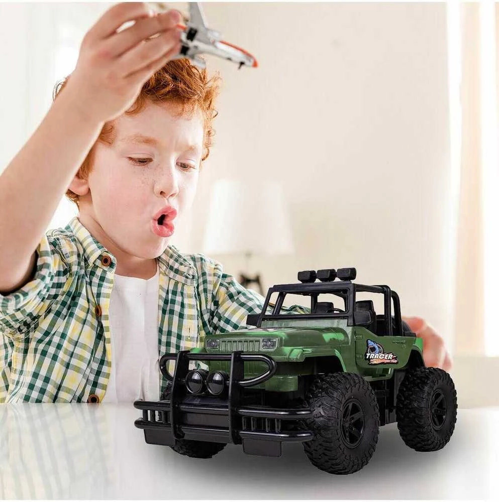 Malplay Nuotoliniu budu valdomas karinis visureigis Jeep, RC
