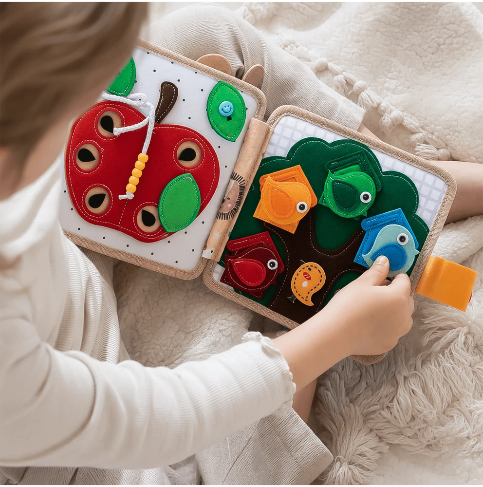 Big Tree Edukacinė filco knygelė žirafa su nuimamais elementais 3D Montessori