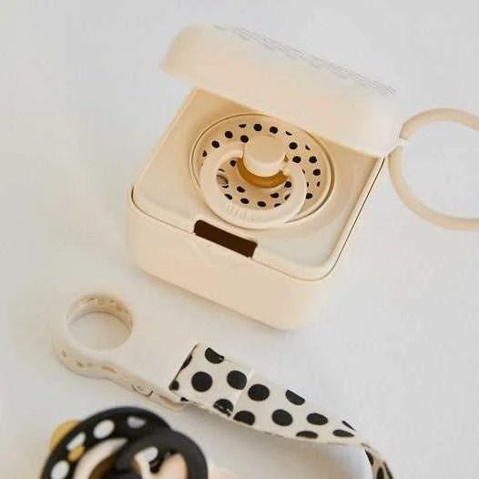 BIBS čiulptuko dėklas - užkandžių dėžutė Polka Dot - Ivory / Juodas