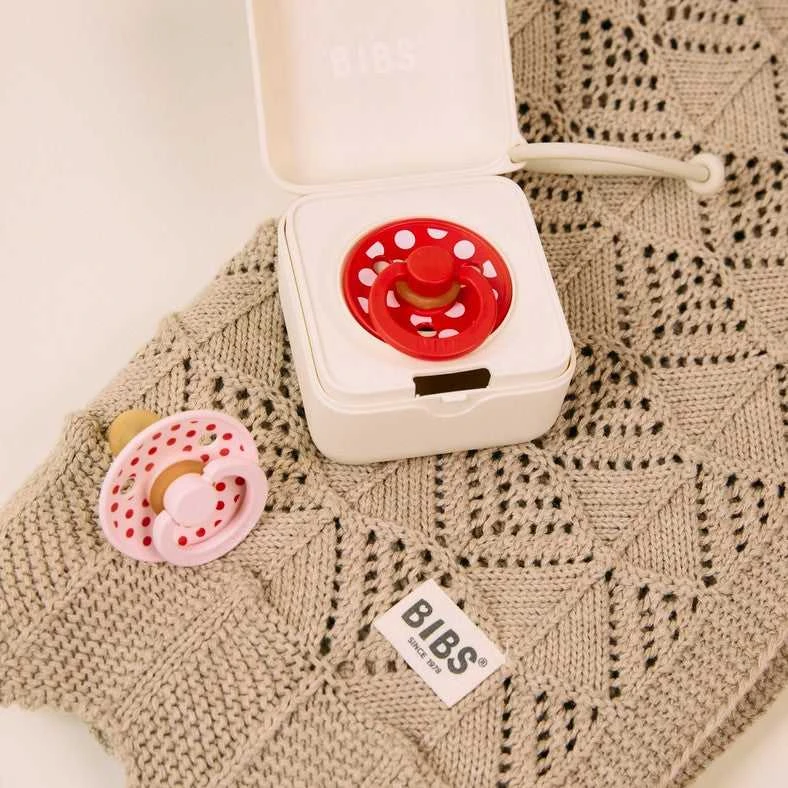 BIBS Studio Collection Polka Dots čiulptukų rinkinys 1 dydis (0 - 6 mėn.) Blossom / Candy Apple