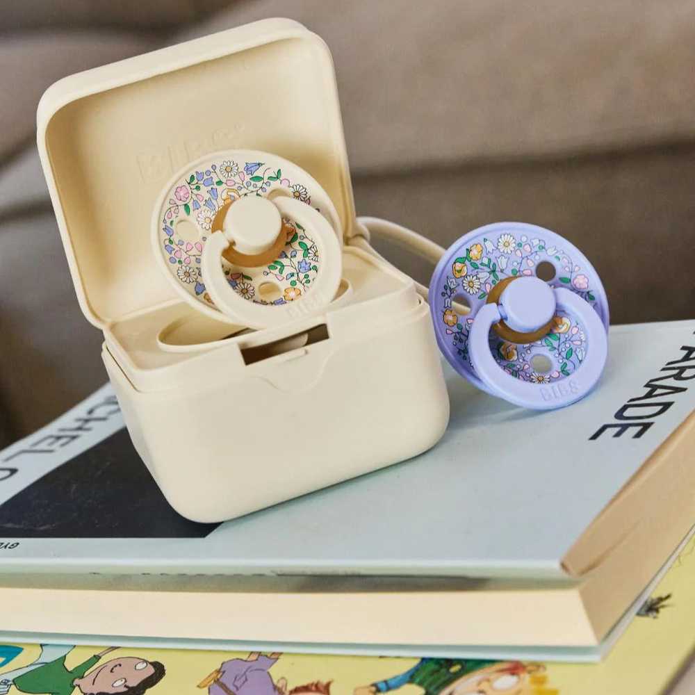 BIBS x Liberty Colour Round čiulptukų rinkinys 2 dydis (6 - 18 mėn.) Chloe Meadow Ivory Mix
