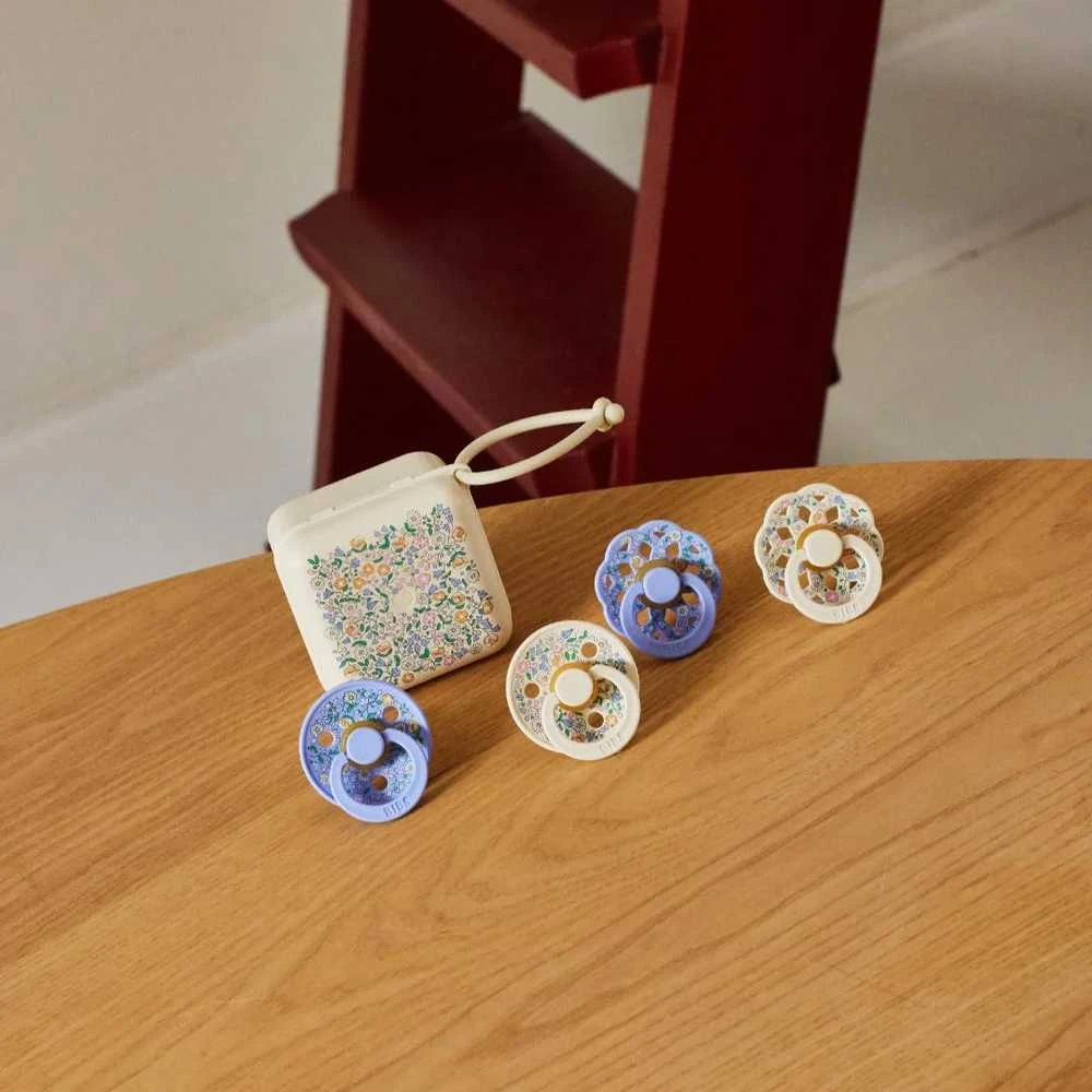 BIBS x Liberty Colour Round čiulptukų rinkinys 1 dydis (0 - 6 mėn.) Chloe Meadow Ivory Mix