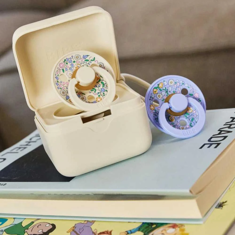 BIBS x Liberty Colour Round čiulptukų rinkinys 1 dydis (0 - 6 mėn.) Chloe Meadow Ivory Mix