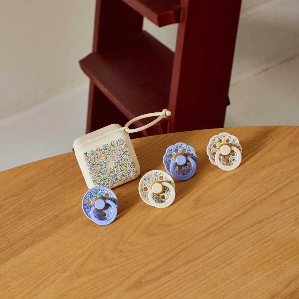 BIBS x Liberty Colour Round čiulptukų rinkinys 2 dydis (6 - 18 mėn.) Chloe Meadow Ivory Mix