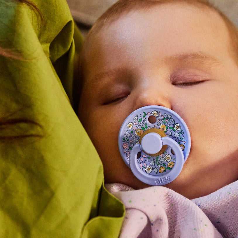 BIBS x Liberty Colour Round čiulptukų rinkinys 2 dydis (6 - 18 mėn.) Chloe Meadow Ivory Mix