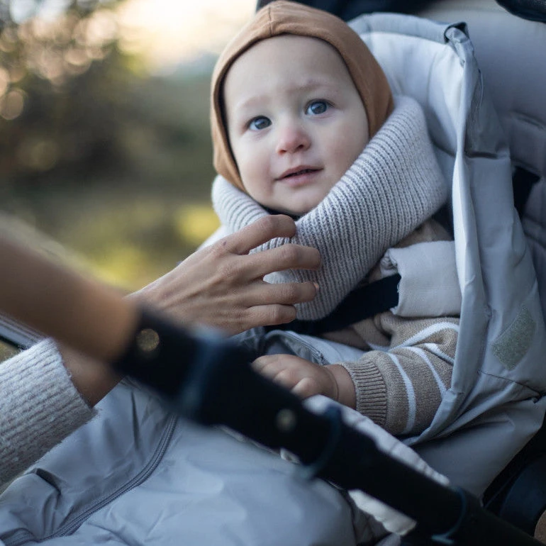 Easygrow universalus vokelis tinkantis ir automobilinei kėdutei FERD Maxi Sand