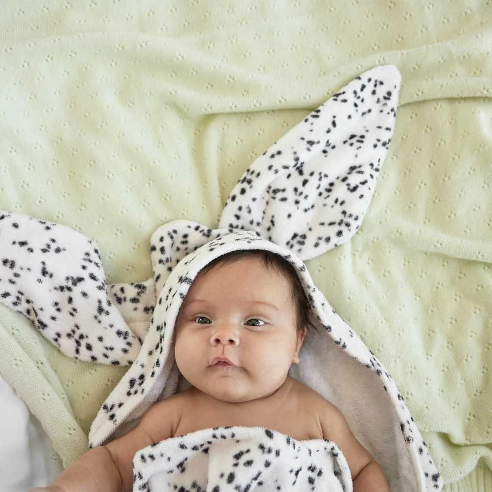 Elodie Details rankšluostis su gobtuvu Dalmatian Dots