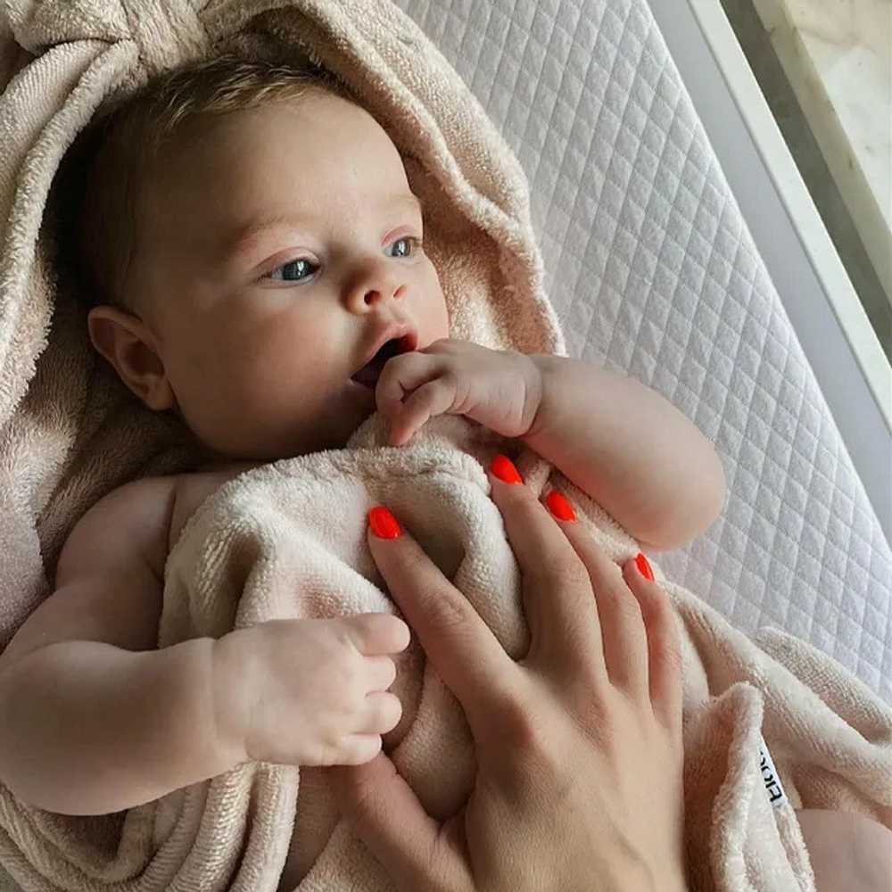 Elodie Details rankšluostis su gobtuvu Damutė/Rožinė Bow