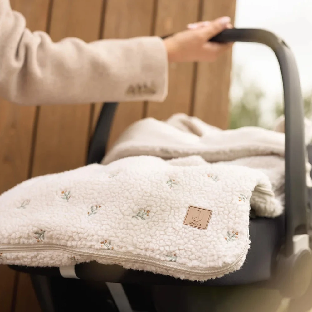 Jollein šiltas vokelis autokėdutei 0+ ir vežimėliui Teddy Lovely