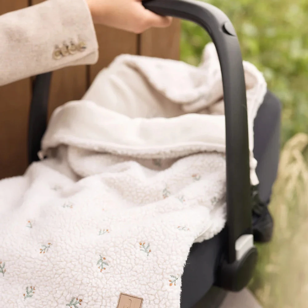 Jollein šiltas vokelis autokėdutei 0+ ir vežimėliui Teddy Lovely