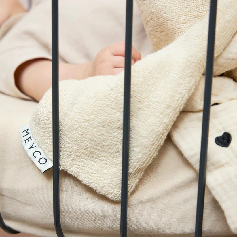 Meyco Baby medvilninė jersey paklodė su guma 60 × 120 cm, Soft Sand