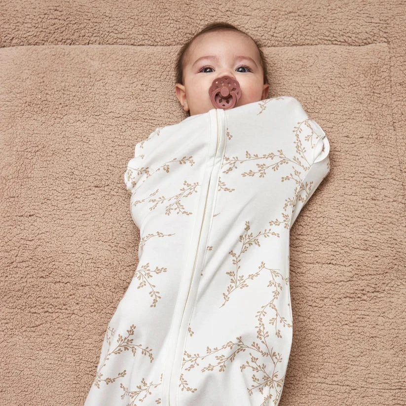 Meyco Baby naujagimio miegmaišis-kokonas Branches Sand, TOG 0.3