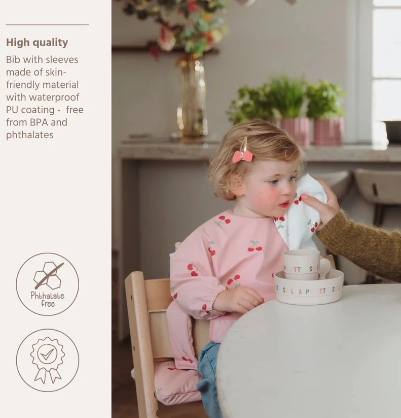 Meyco Baby neperšlampamas seilinukas su rankovėmis 6–24 mėn., Cherry Soft Rose