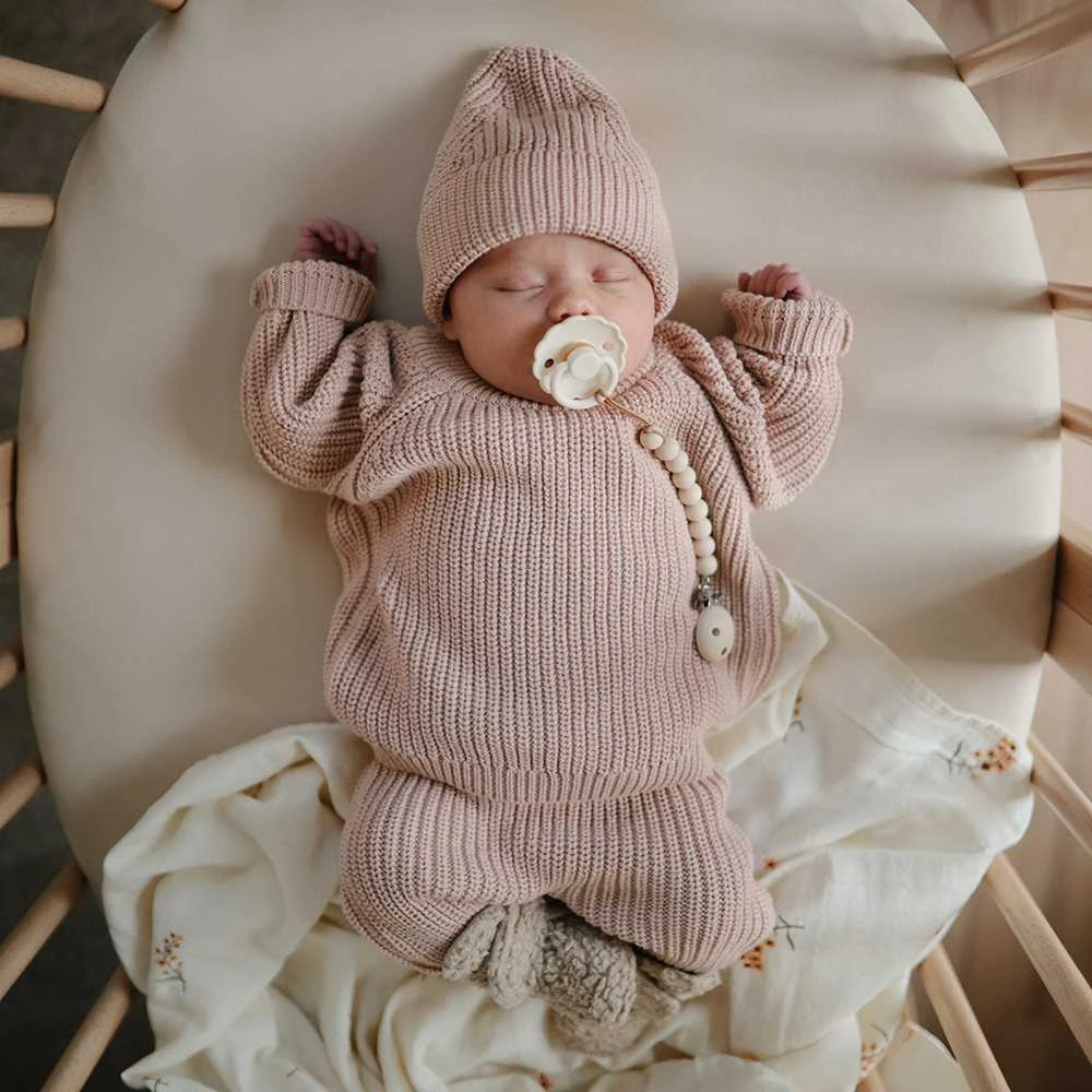 Mushie tapukai kūdikiui Cozy Baby Booties - Oatmeal