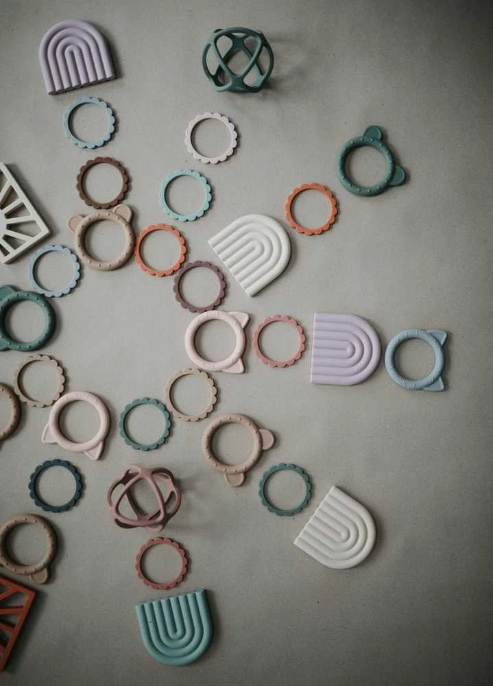 MUSHIE silikoninis kramtukas BRACELET, Rose/Blush/Shifting Sand, 3 vnt.