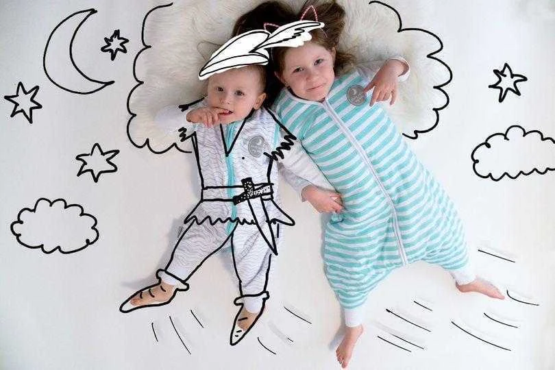 Natulino LITTLE WALKERS dvisluoksnis kūdikio miegmaišis Baltas Pilkas Waves & Mint