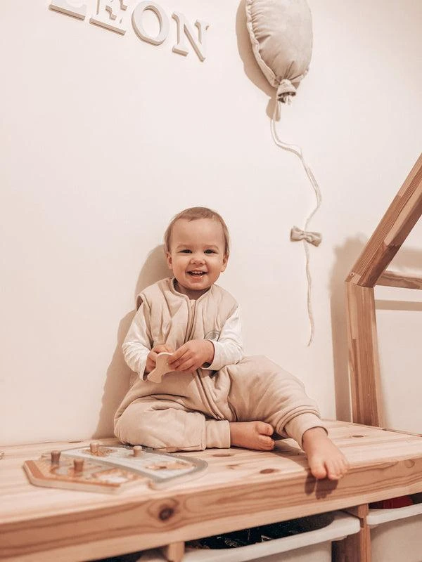 Natulino NATURALS LITTLE WALKERS™ viensluoksnis kūdikio miegmaišis beige (smėlio spalvos)