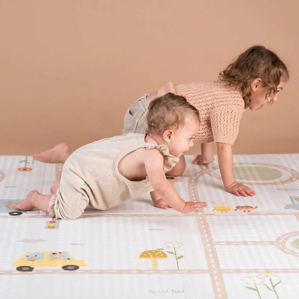 Taf Toys didelis dvipusis vandeniui atsparus putų kilimėlis Fold and Fun, 150 x 200 Highway adventures