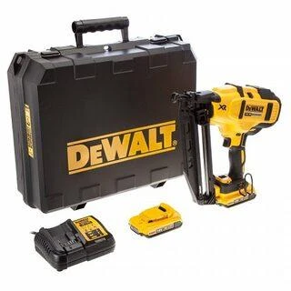 DEWALT akumuliatorinis viniakalis DCN660D2 18V 16Ga 32-63mm 2 x 2.0Ah bešepetėlinis