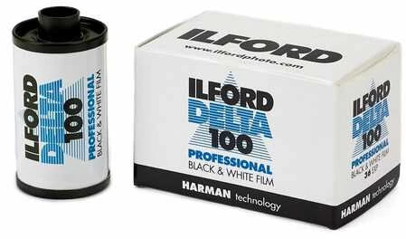 ILFORD PLĖVELĖ 100 DELTA 135-36