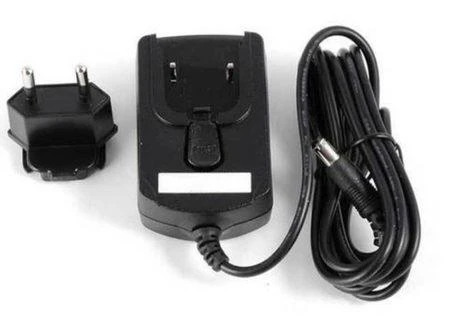 Logitech maitinimo adapteris su keičiamu kištuku