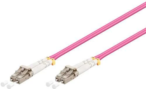 „MicroConnect Duplex LC/LC“ 50/125 µm OM4 3m (FIB440403P)
