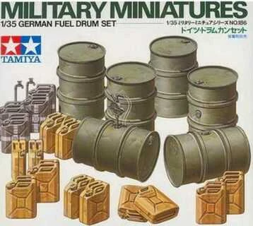Tamiya Vokiečių kuro statinių ir kanistrų rinkinys 1/35 (35186)