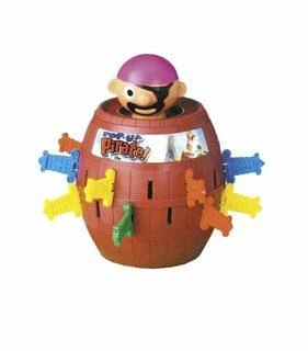 TOMY - Iššokantis piratas (85-7028)