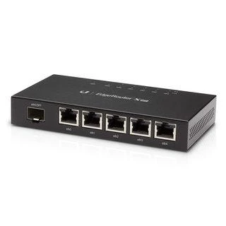 Maršrutizatorius „Ubiquiti EdgeRouter X“, 5 prievadai, SFP, gigabito, pasyvus PoE, Juodas ER-X-SFP / UBI-ER-X-SFP