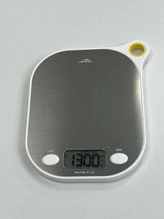 Virtuvinės svarstyklės ETA | Kitchen scales | Grami ETA377790000 | Maximum weight (capacity) 8kg | Graduation 1 g | Ekranas type LCD | Baltas/Nerūdijantis plienas