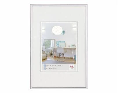 Nuotraukų rėmelis Walther New Lifestyle rėmas, 20x30, plastikas, sidabrinė (KV030S)