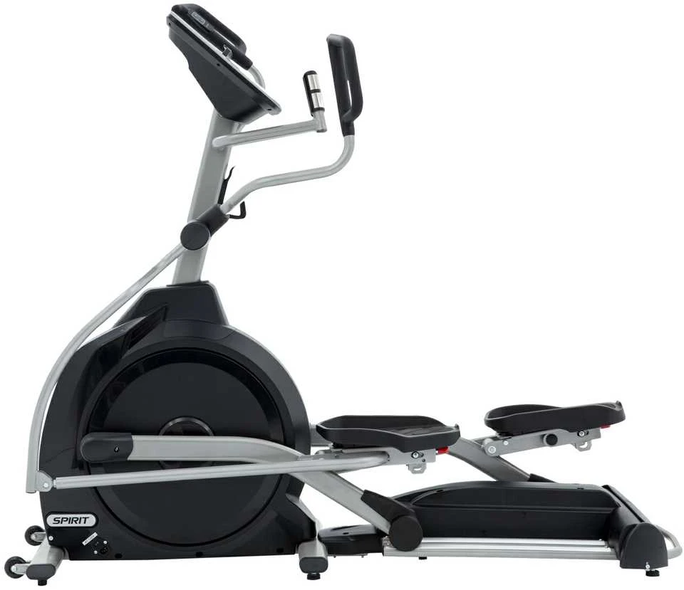 Elipsinis treniruoklis SPIRIT XE395